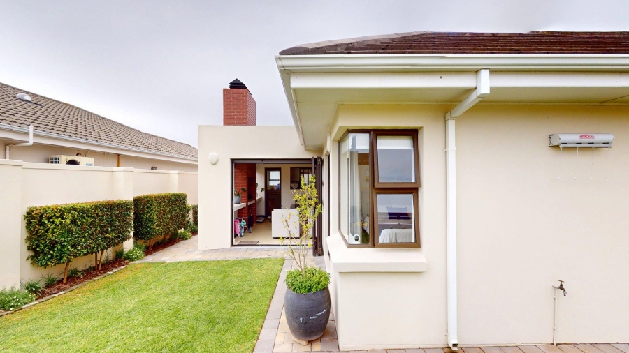 3 Bedroom Property for Sale in Lovemore Park Eastern Cape